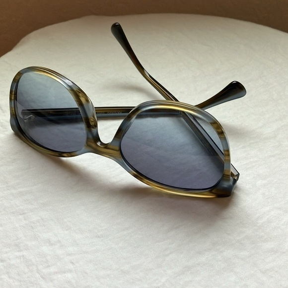 Ralph Ralph Lauren: Gray/ Brown striped- gray gradient- sunglasses - Picture 11 of 16